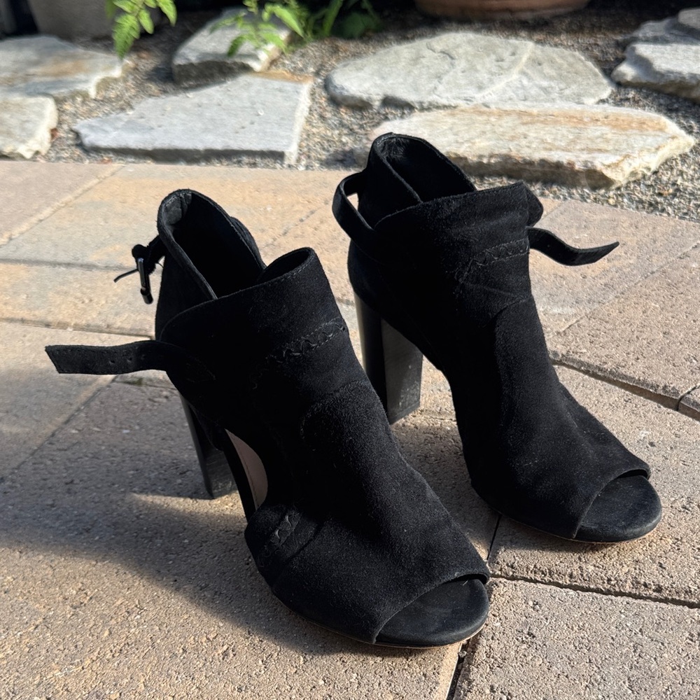 Vince Camuto Black Heeled Boots